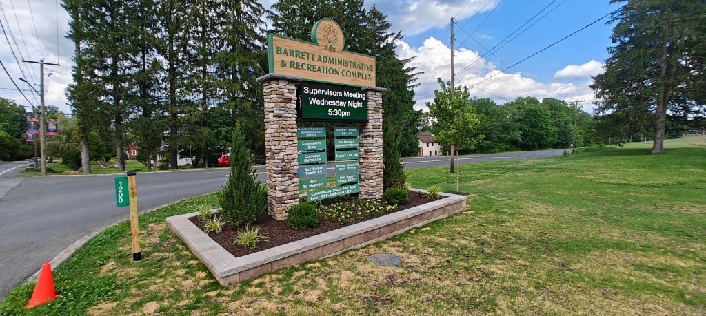 sign for the new barrett administrative and recreation center